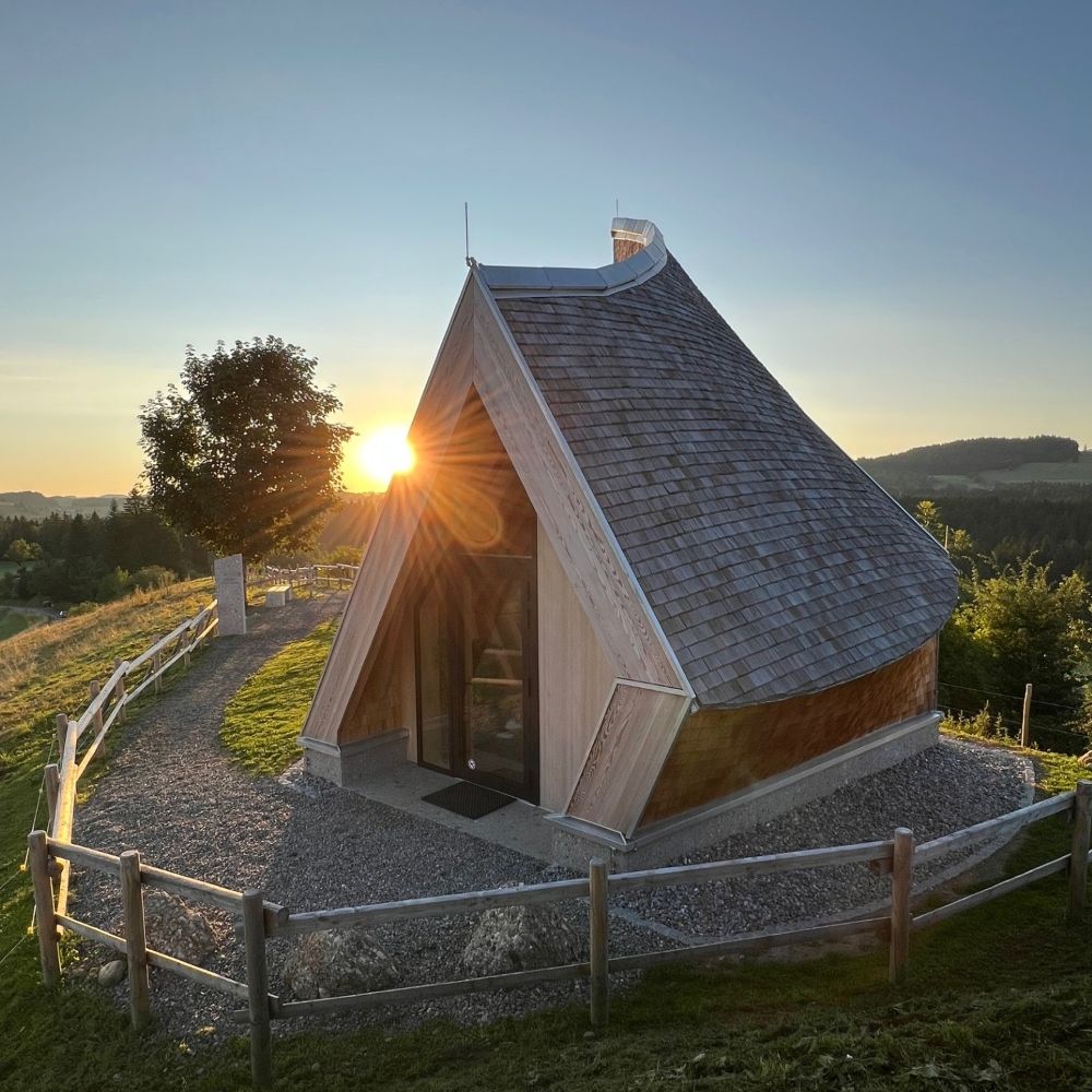 Wanderung zum konfessionsfreien Sinnraum in Oberreute