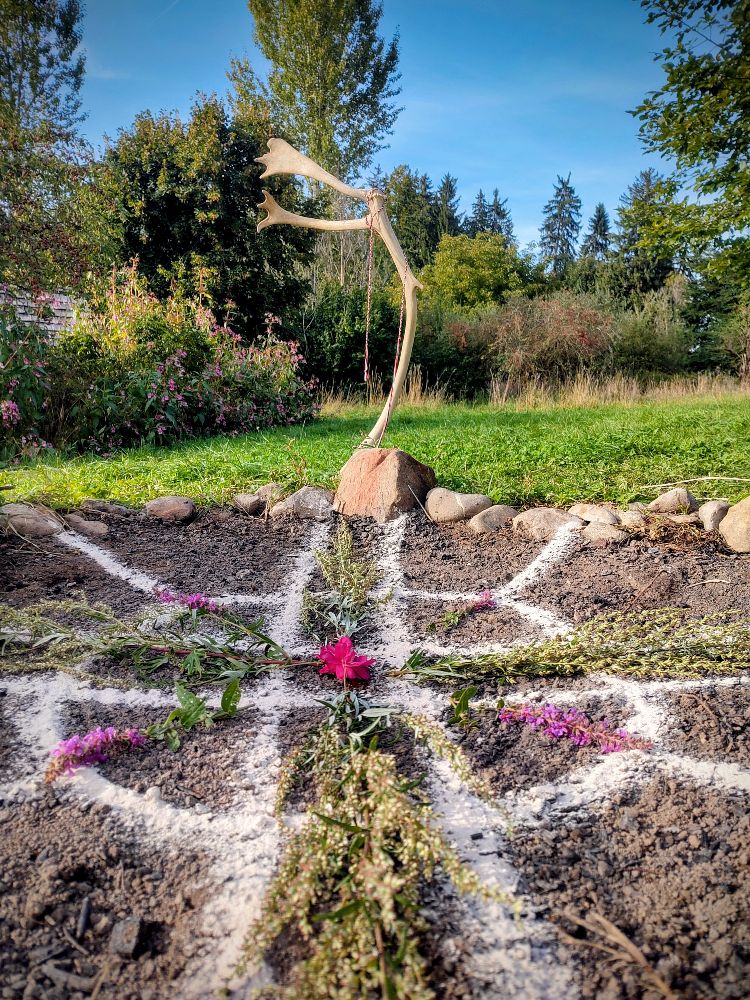 Zeremonie zu Neumond